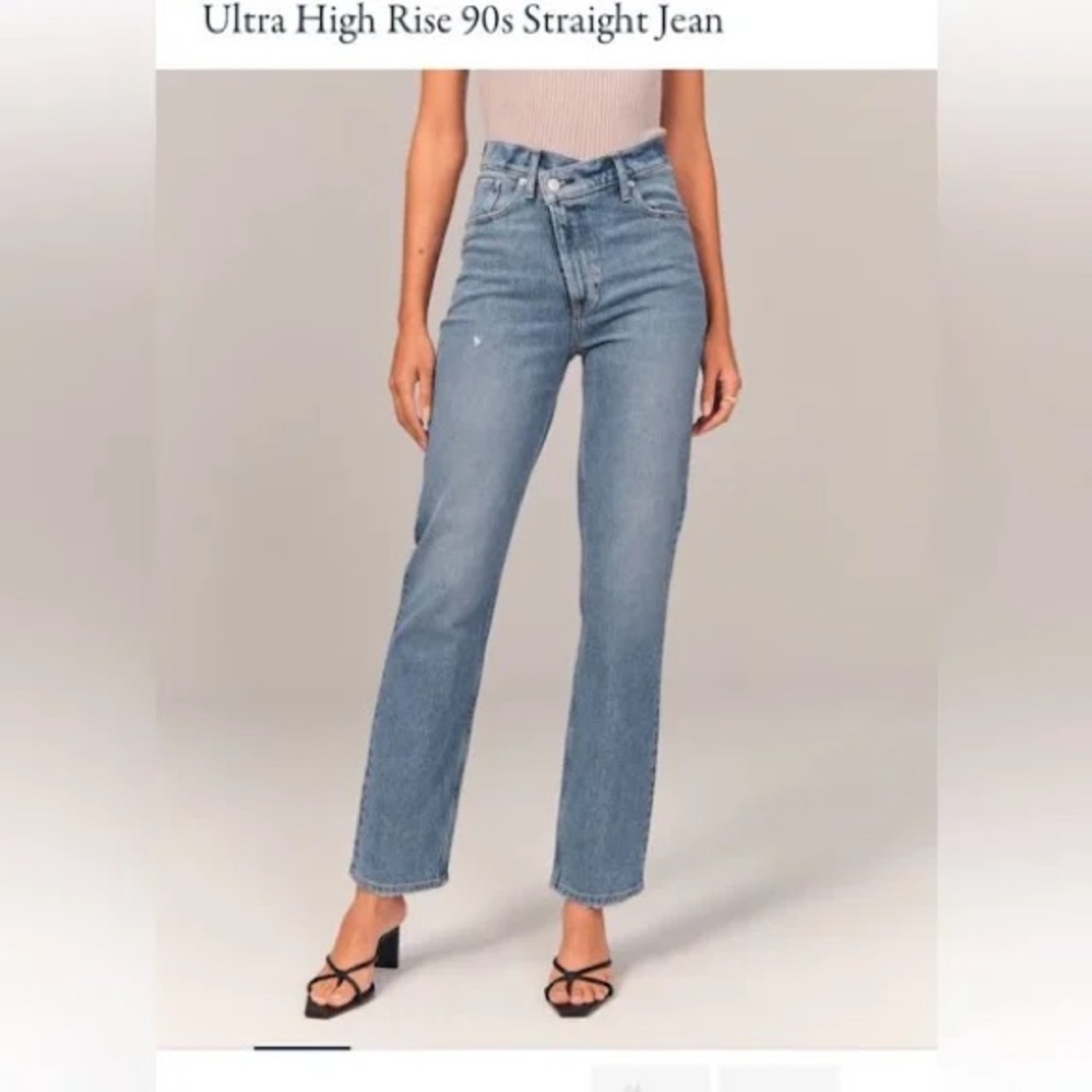 Abercrombie the 90s Ultra straight high rise size 16
